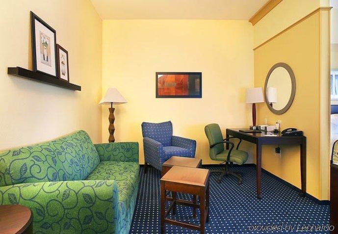 Springhill Suites By Marriott Oklahoma City Airport Exterior foto